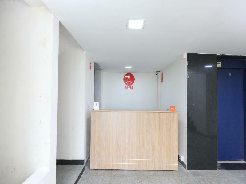 Oyo Flagship 14716 Omr Kelambakkam Otel Chennai Dış mekan fotoğraf